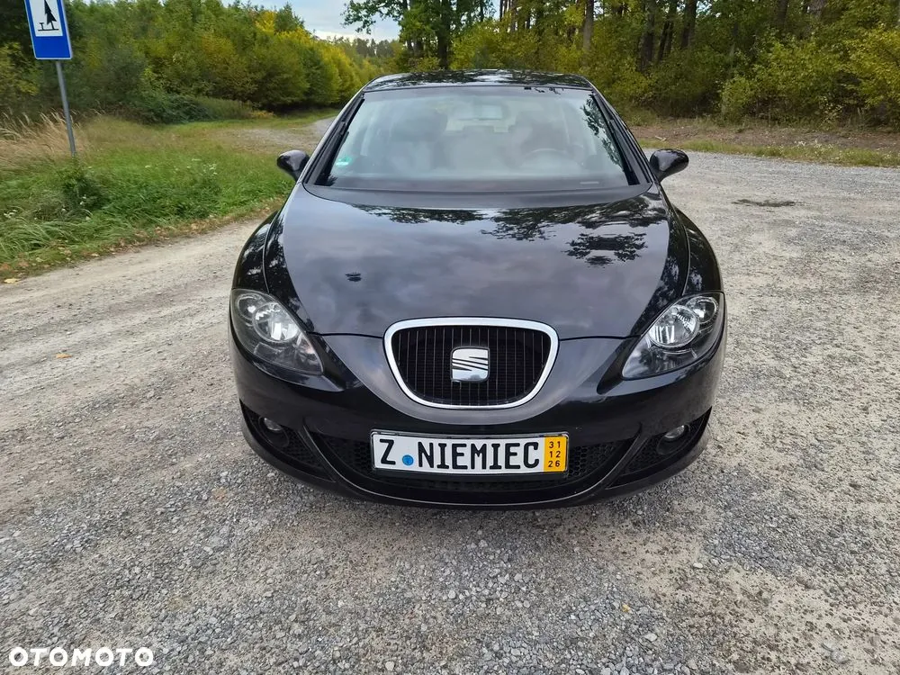 Seat Leon 2007 photo 2