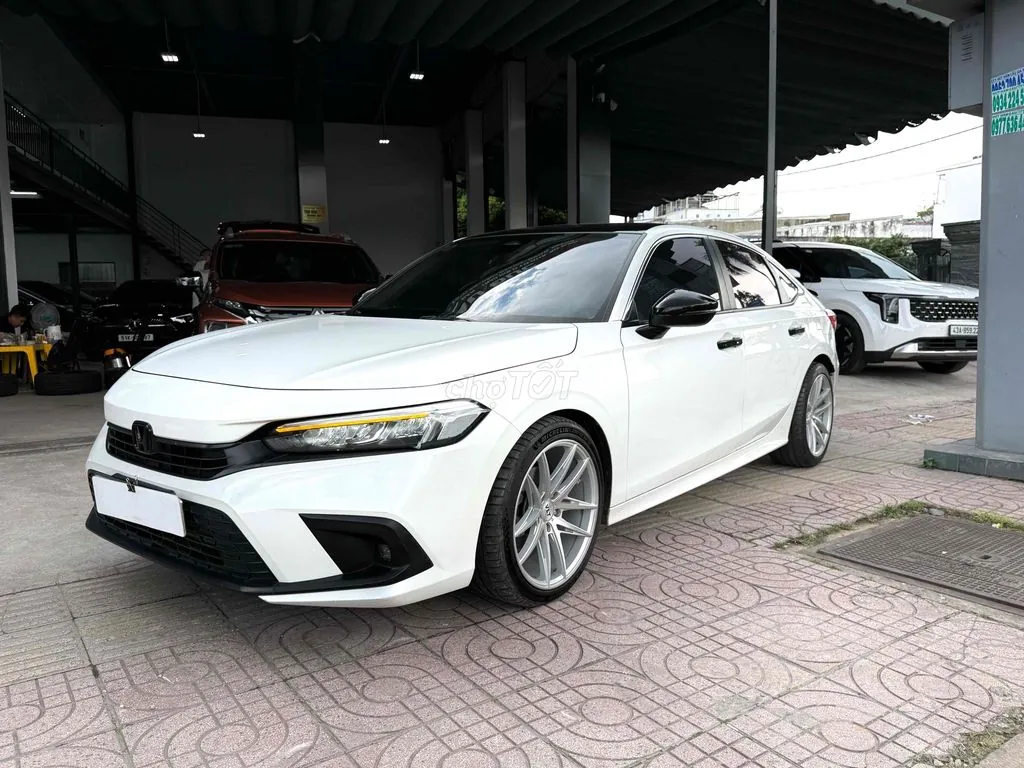 Honda Civic 2022 photo 2
