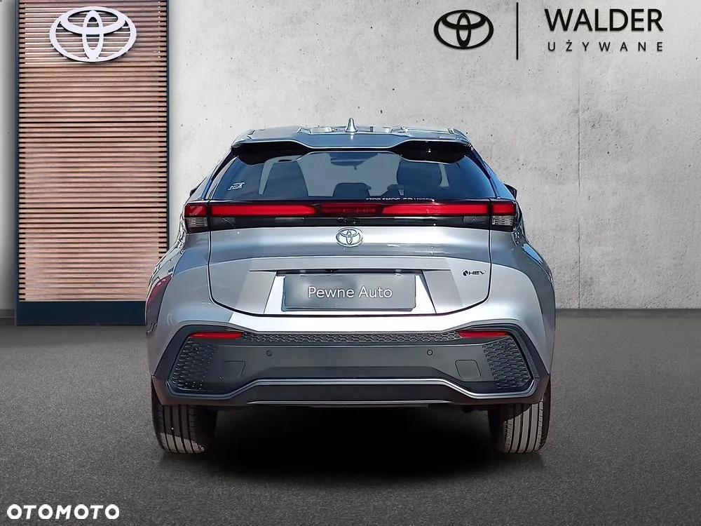 Toyota C-Hr 2025 photo 4