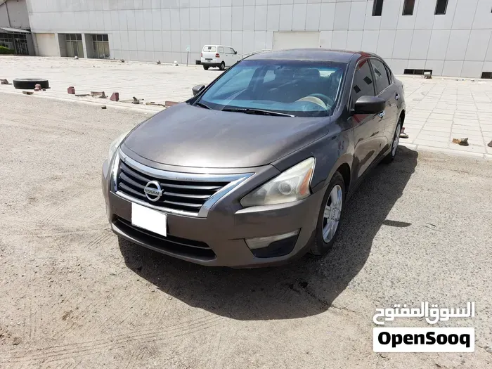 Nissan Altima 2016 photo 2