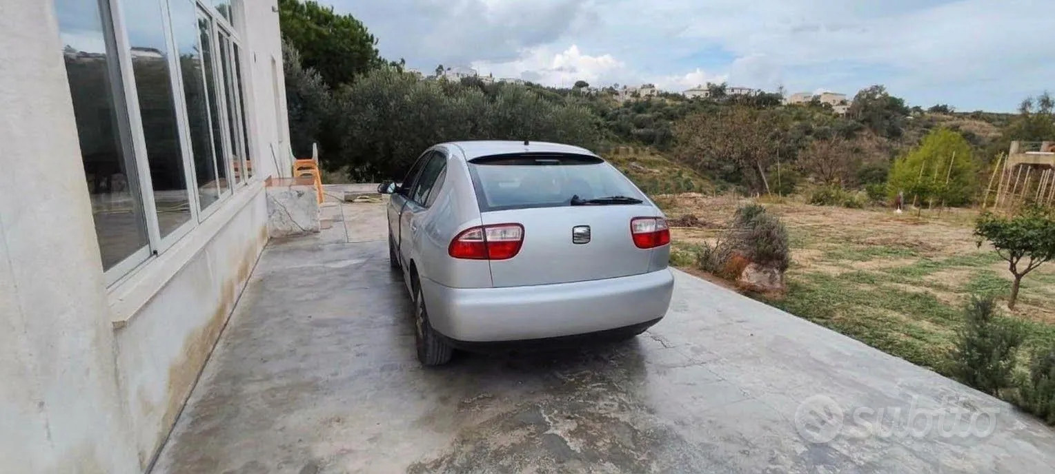 Seat Leon 2003 photo 5