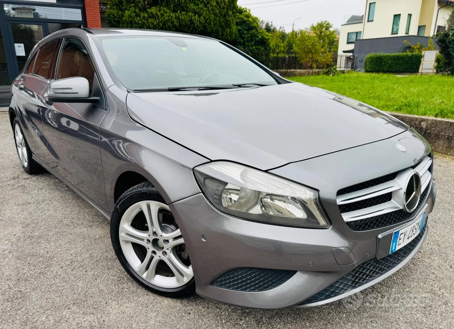 Mercedes-Benz A-Class 2015 photo 2