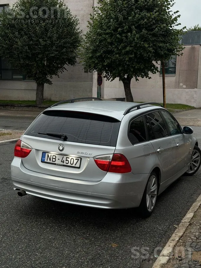 BMW 320D 2006 photo 4