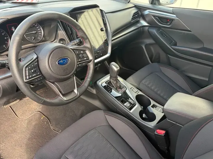 Subaru Impreza 2024 photo 3