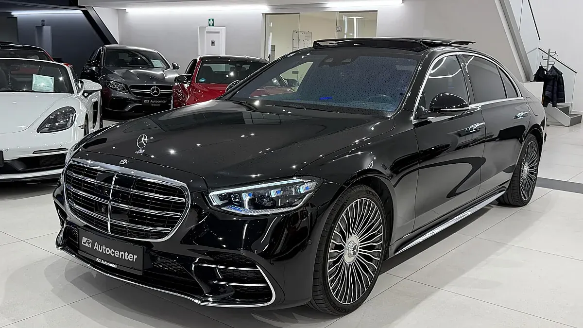 Mercedes-Benz S-Class 2022 photo 2