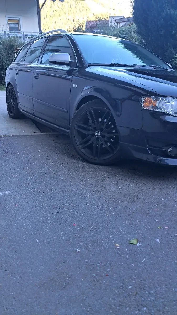 Audi A4 2006 photo 2