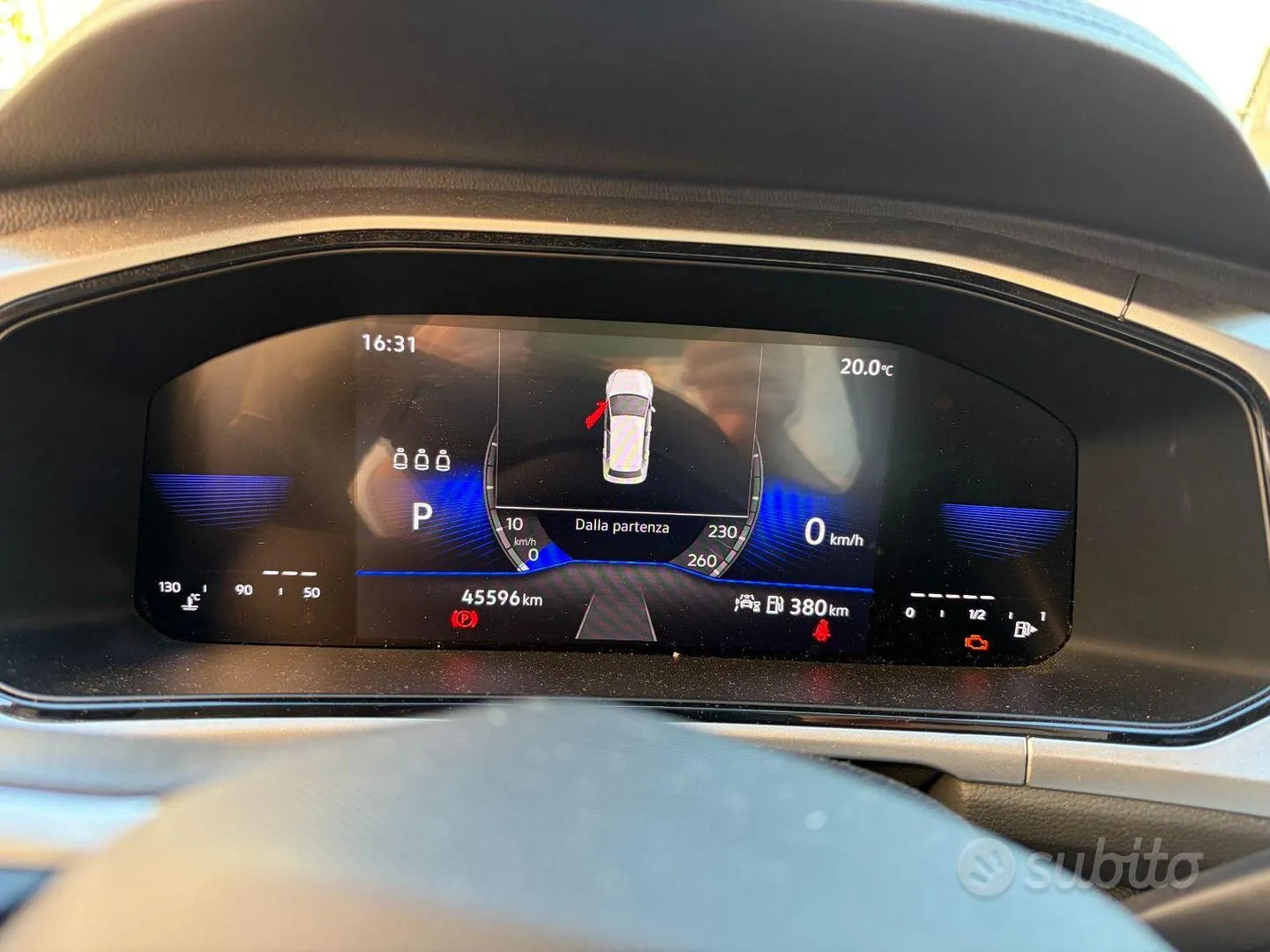 Volkswagen T-Roc 2023 photo 4