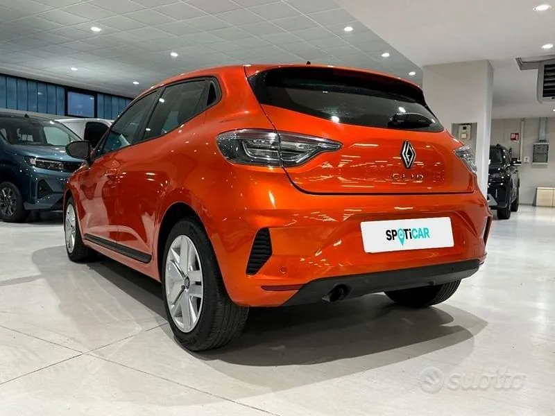Renault Clio 2024 photo 3
