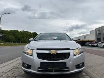 Chevrolet Cruze 2012 photo 2