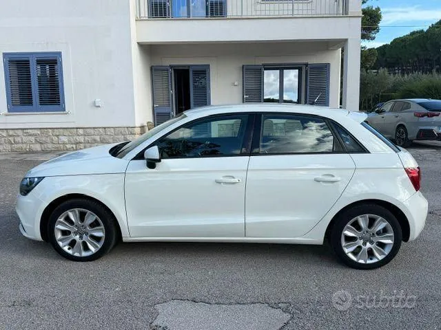 Audi A1 Sportback 2012 photo 2