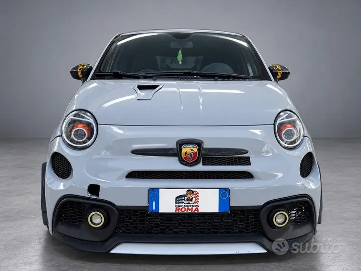 Abarth 595 2012 photo 2