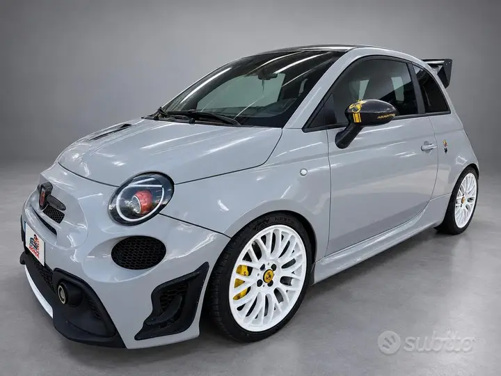 Abarth 595 2012 photo 4