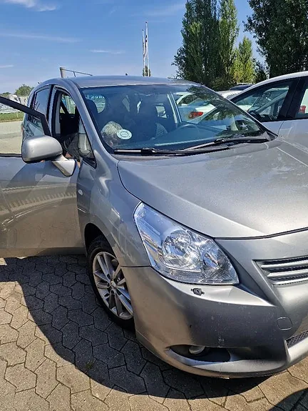Toyota Verso 2012 photo 4