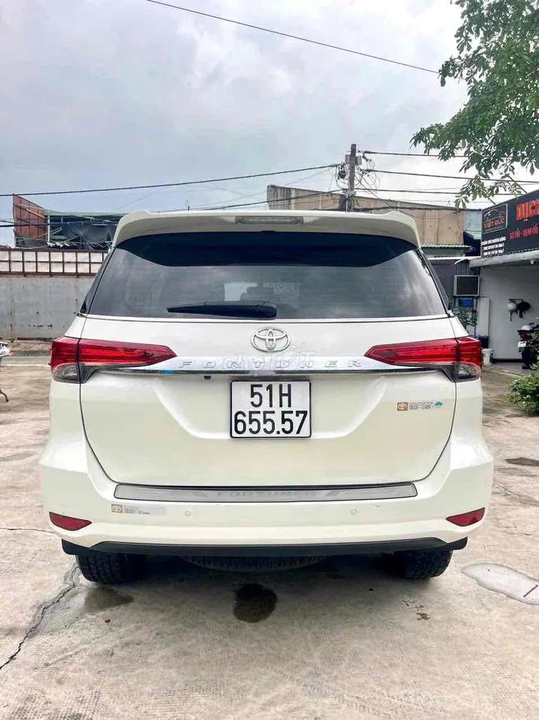 Toyota Fortuner 2020 photo 2