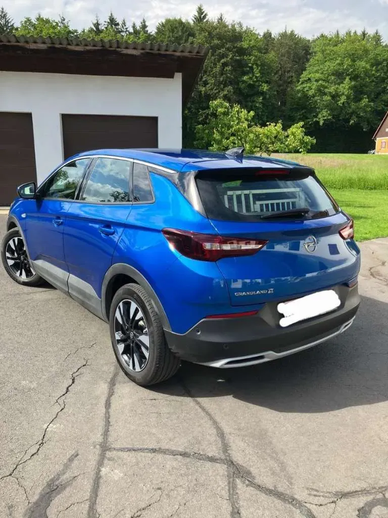 Opel Grandland X 2021 photo 2