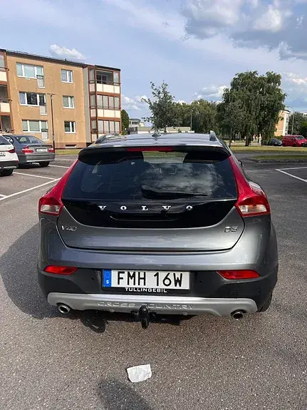 Volvo V40 2019 photo 3
