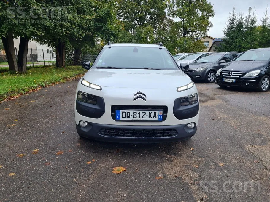 Citroen C4 Cactus 2015 photo 2