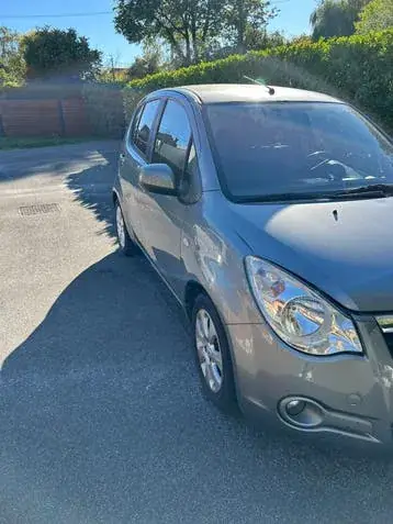 Opel Agila
