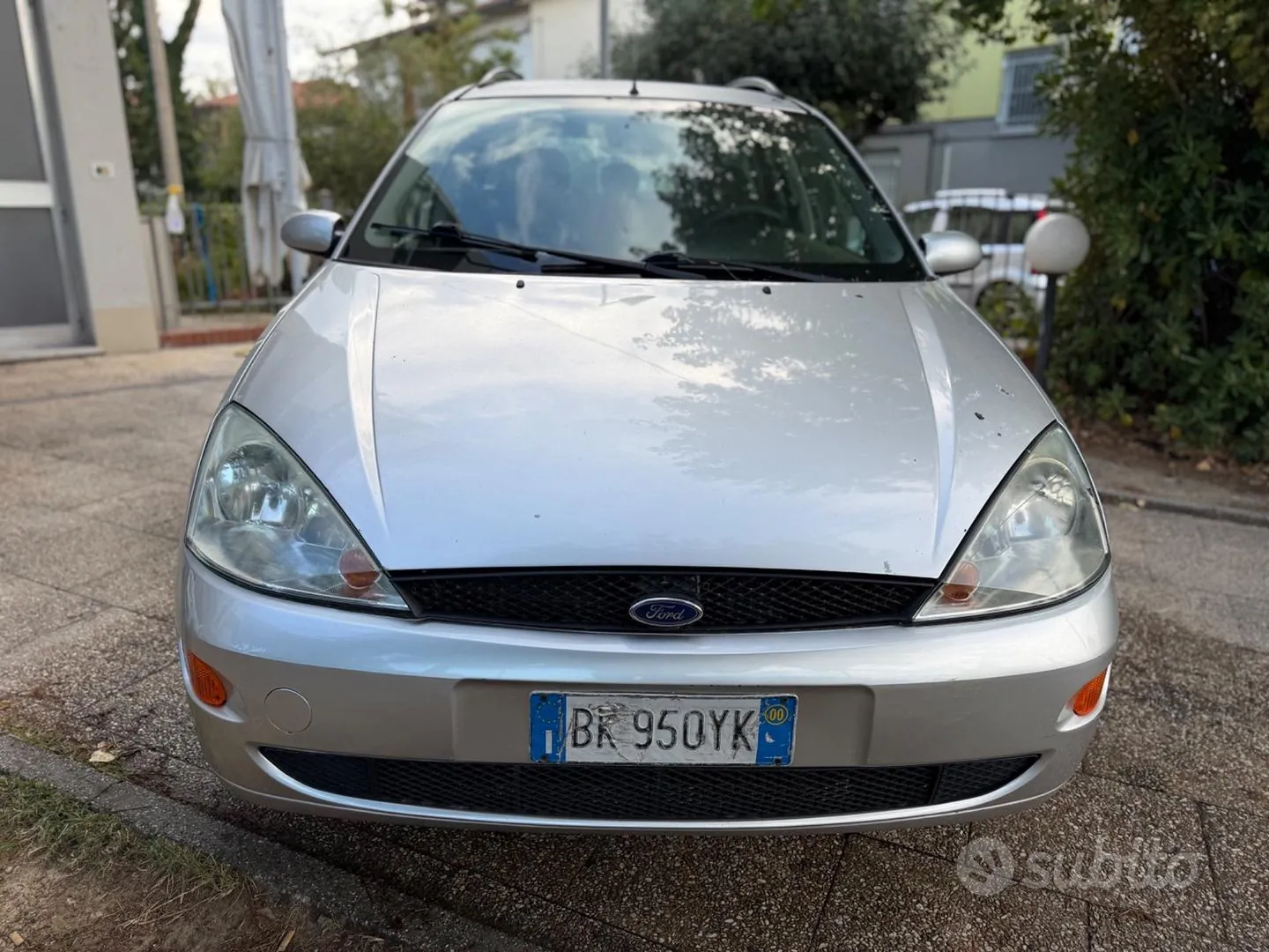 Ford Focus 2000 photo 5