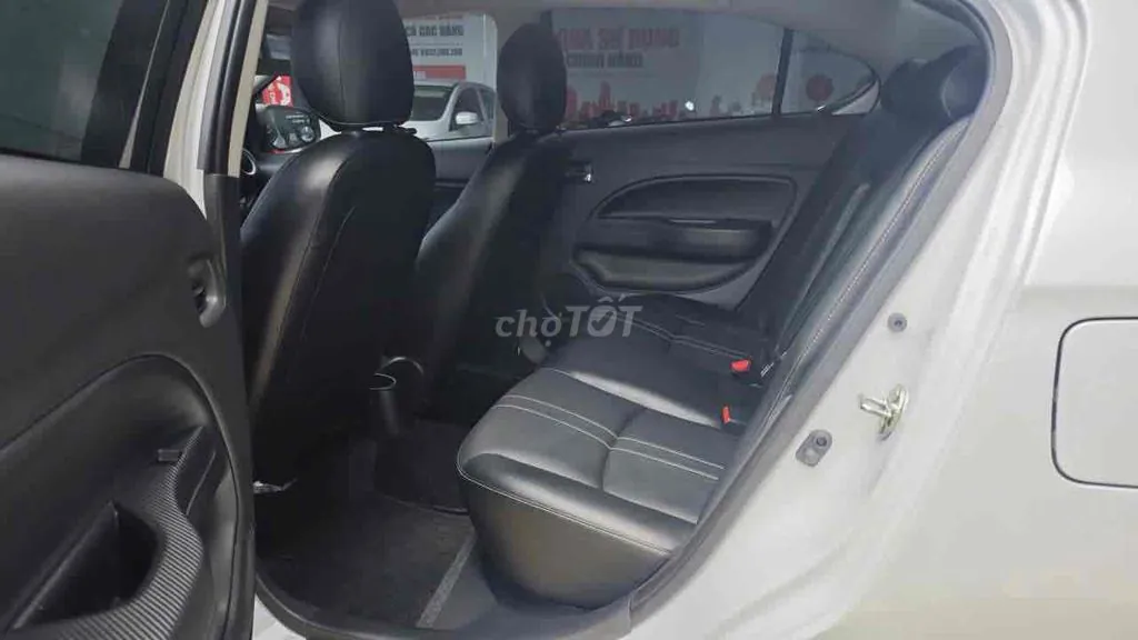 Mitsubishi Attrage 2025 photo 3