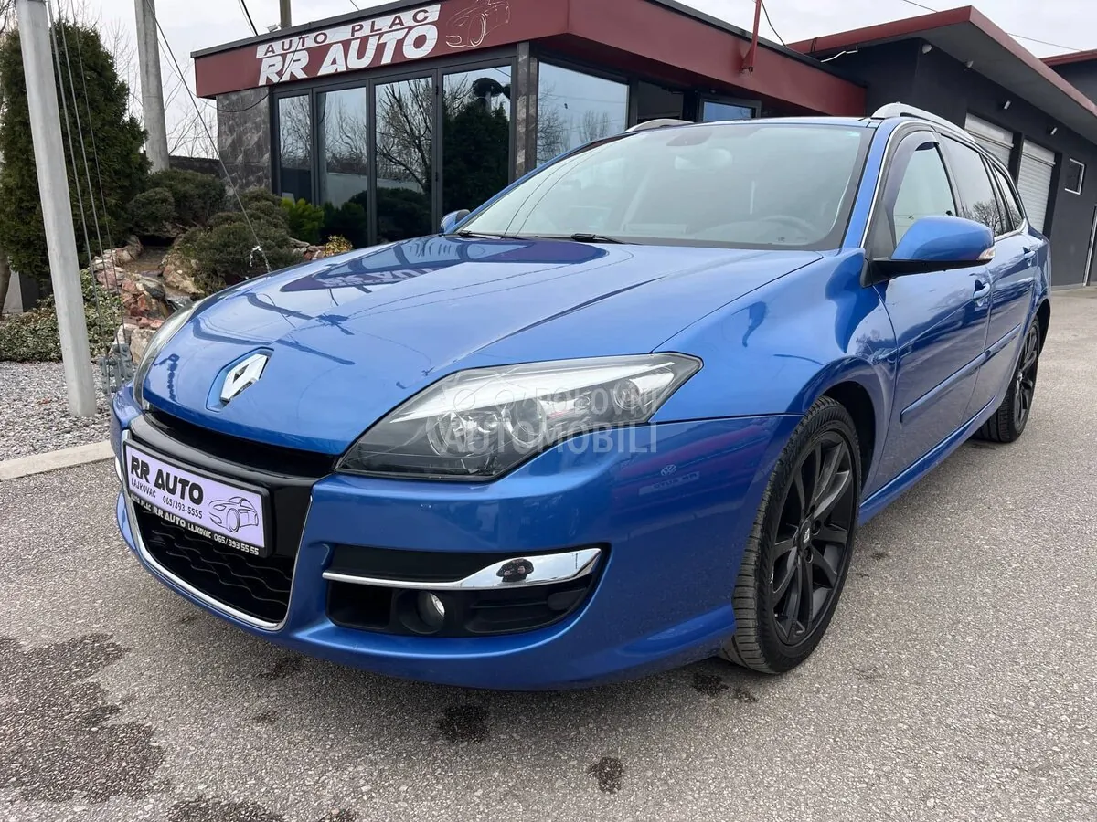 Renault Laguna 2011 photo 2