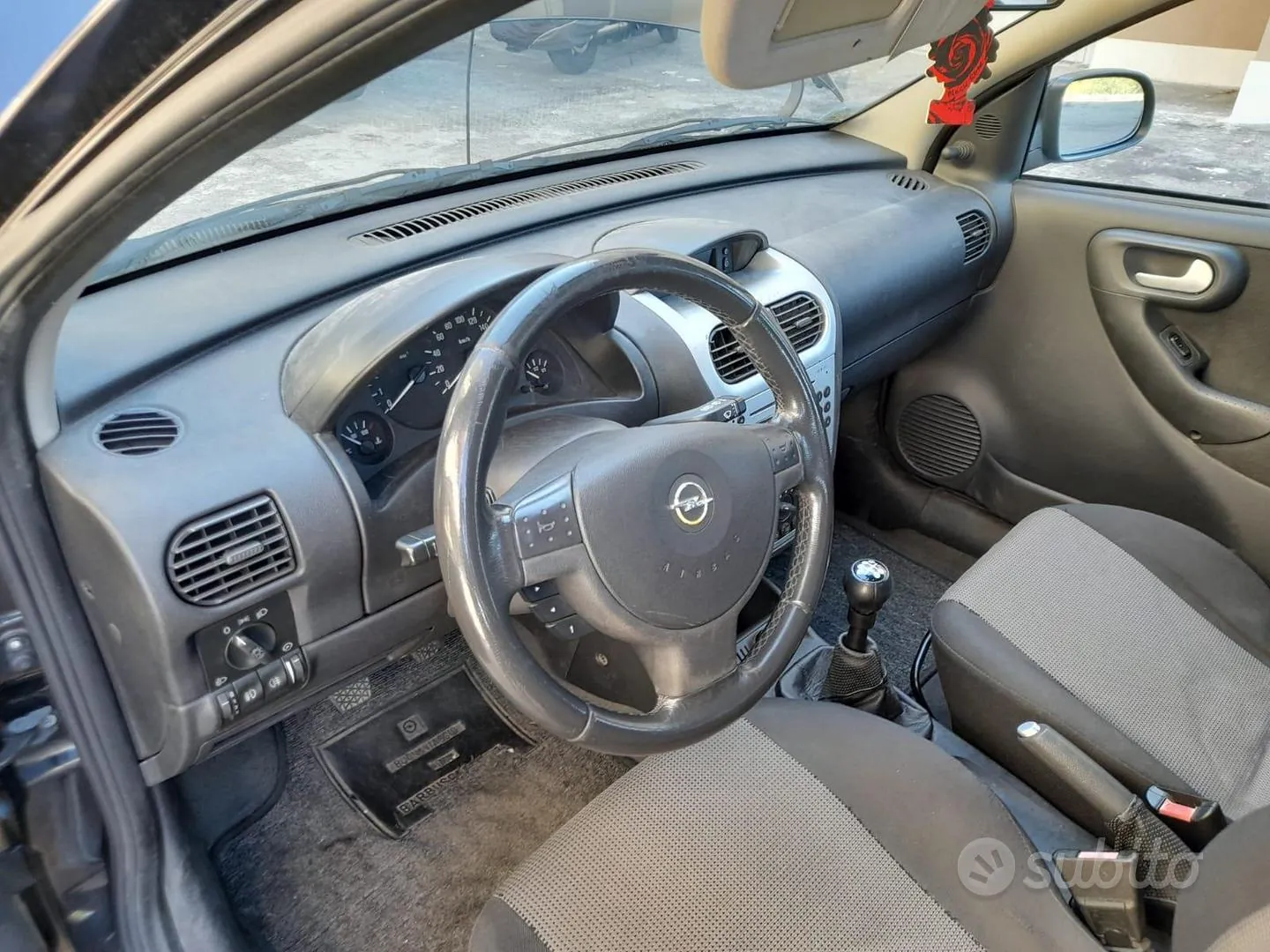 Opel Corsa 2005 photo 4