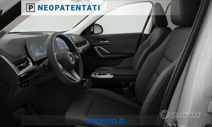 BMW Ix1 2026 photo 4