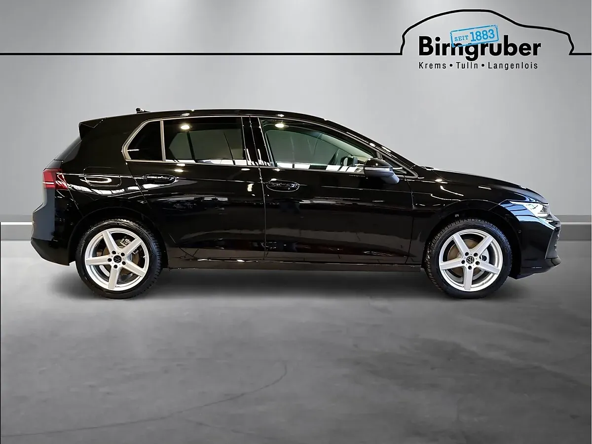 Volkswagen Golf 2026 photo 3
