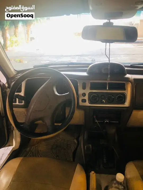 Mitsubishi Pajero 2010 photo 5