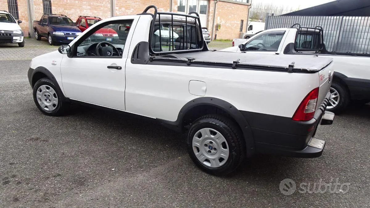 Fiat Strada 2007 photo 4