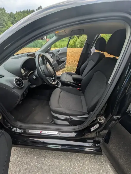 Audi A1 2015 photo 3