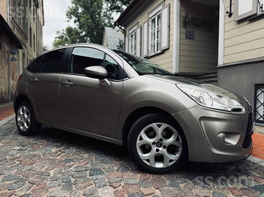Citroen C3 2010 photo 2