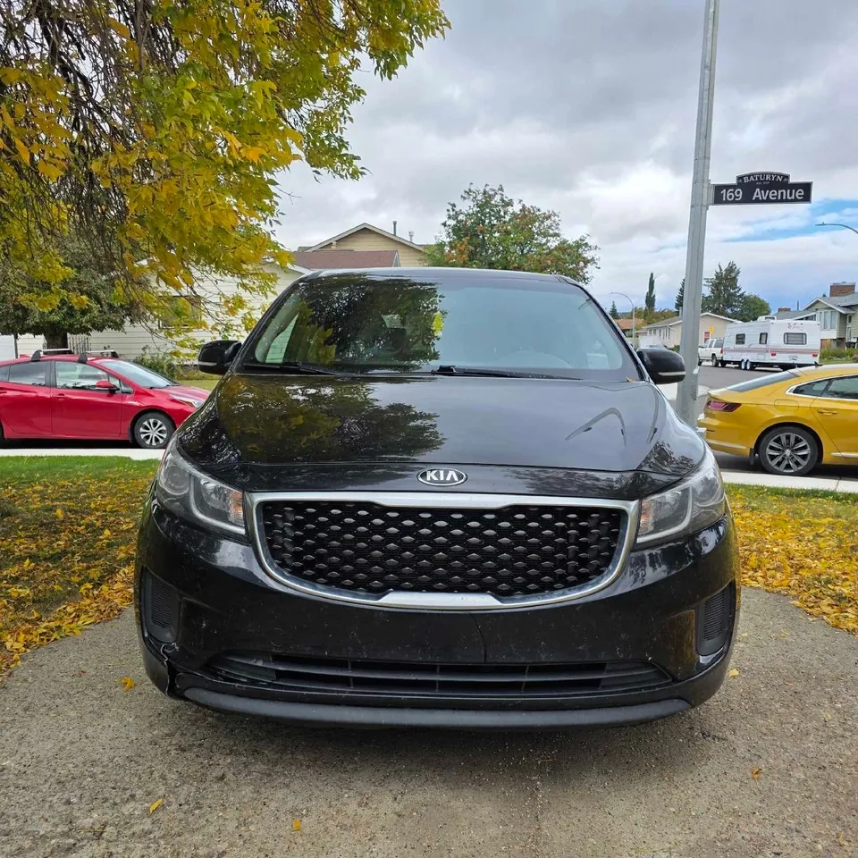 Kia Sedona 2017 photo 5
