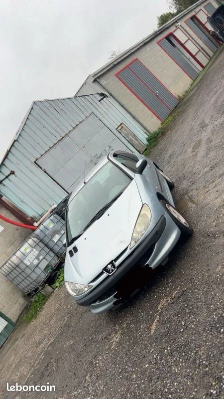 Peugeot 206