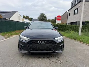 Audi A4 Avant S Line