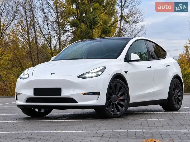 Tesla Model Y