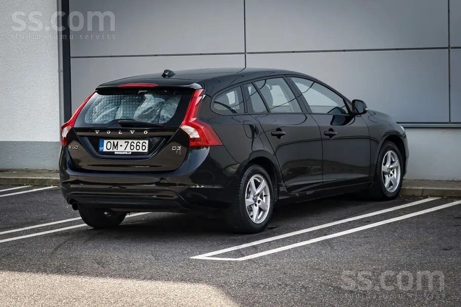 Volvo V60 2018 photo 4
