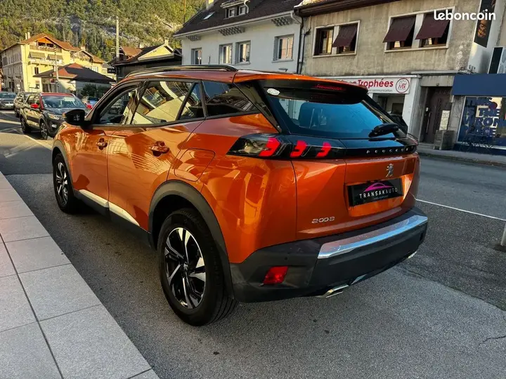 Peugeot 2008 2020 photo 3