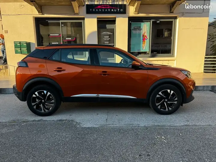 Peugeot 2008 2020 photo 2