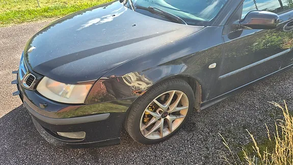 Saab 9-3 2005 photo 2