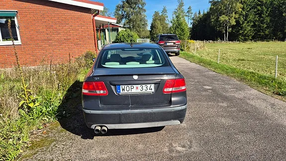 Saab 9-3 2005 photo 3