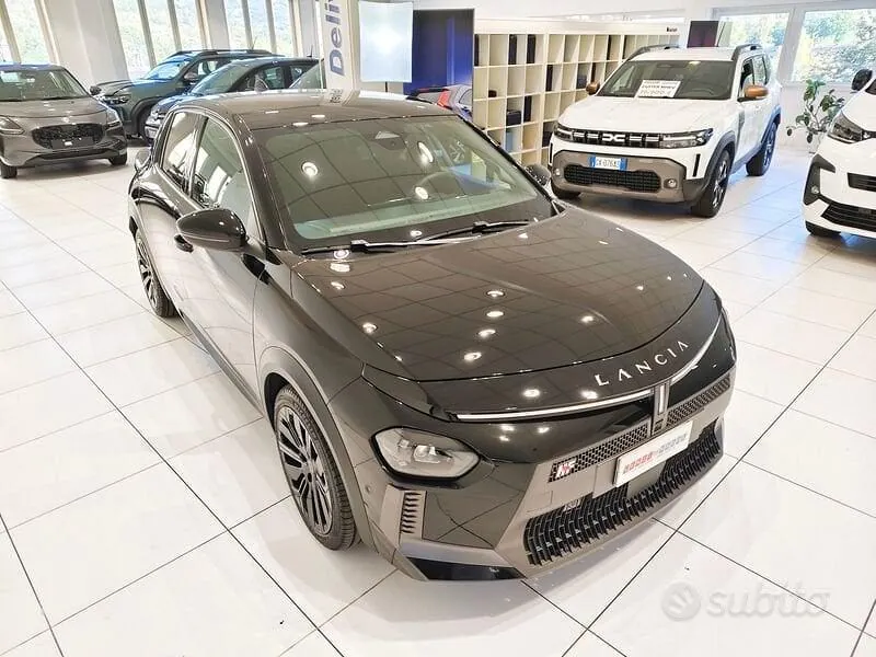 Lancia Ypsilon 2025 photo 2