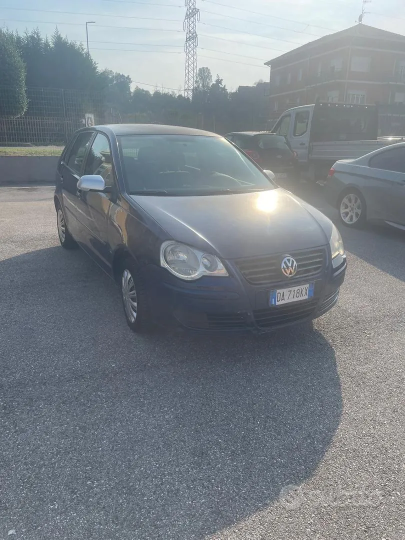 Volkswagen Polo 2006 photo 3