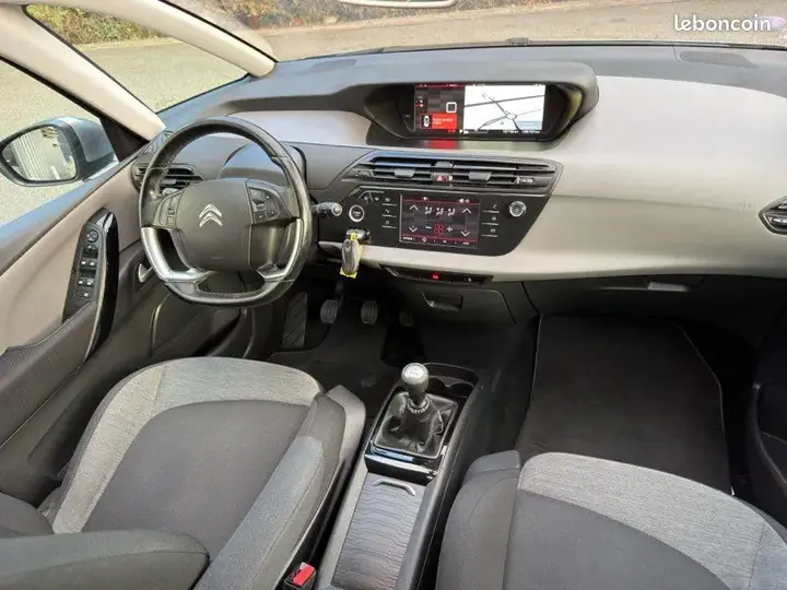Citroen C4 Picasso 2017 photo 5