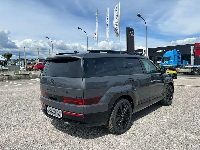 Hyundai Santa Fe 2026 photo 5