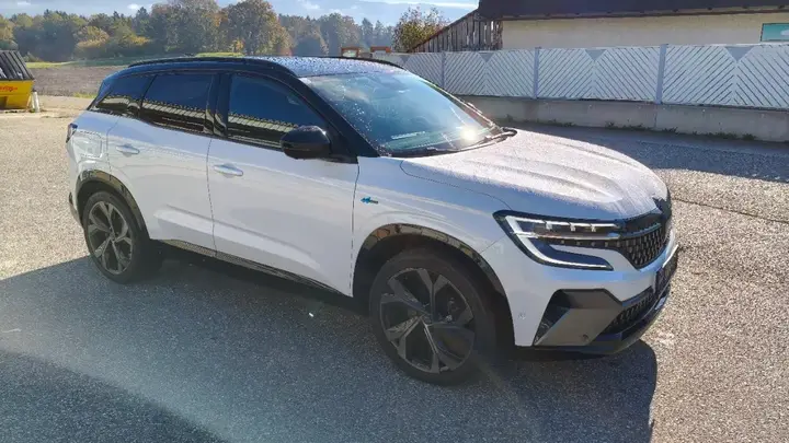 Renault Austral 2023 photo 3