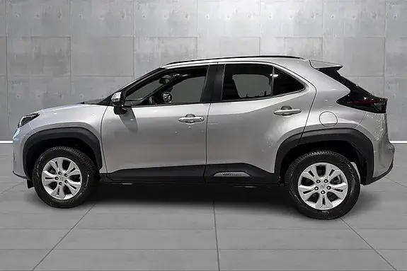 Toyota Yaris Cross 2023 photo 2