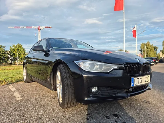 BMW 320D 2012 photo 5