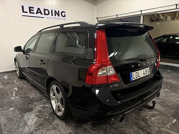 Volvo V70 2011 photo 2