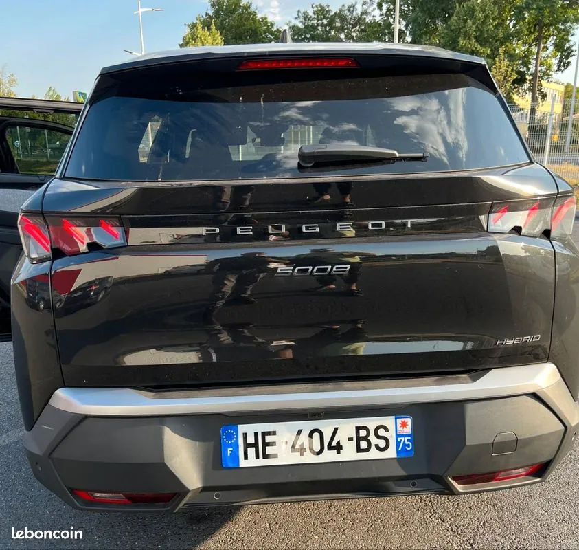 Peugeot 5008 2025 photo 5